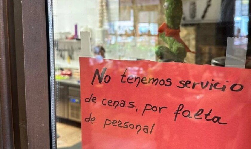 Un hostelero cierra su bar para las cenas porque «la gente prefiere paguitas a trabajar» y no encuentra personal