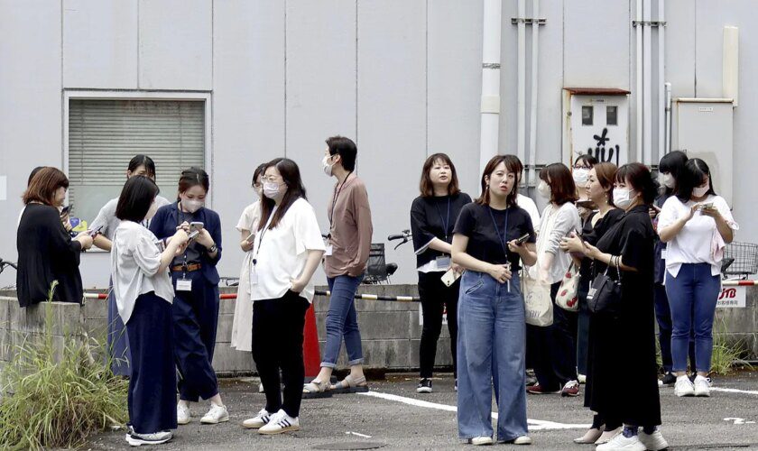 Un terremoto de magnitud 7,1 causa alerta de tsunami en el sudoeste de Japón