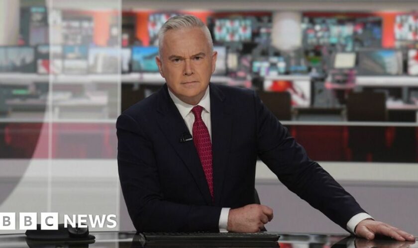 Whistleblowers criticise BBC over Huw Edwards inquiry