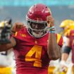 No. 23 USC scores touchdown in final seconds to take down No. 13 LSU