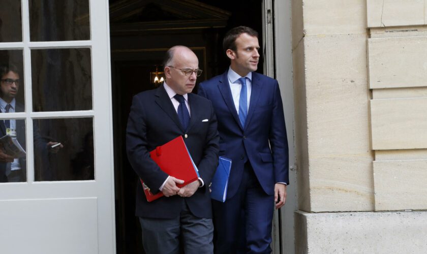 En misant sur Bernard Cazeneuve comme option de gauche pour Matignon, Emmanuel Macron fait un pari risqué