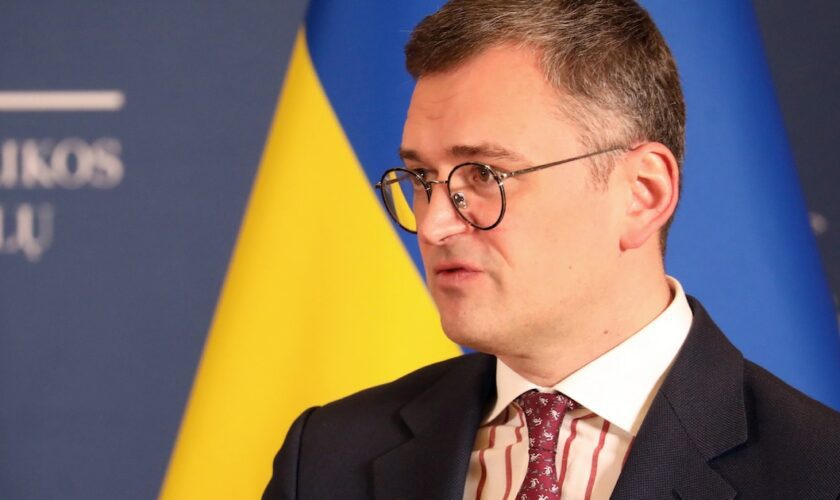 Le chef de la diplomatie ukrainienne Dmytro Kuleba, le 8 mars 2024 à Vilnius en Lituanie