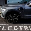 Volvo puts breaks on electric cars plan