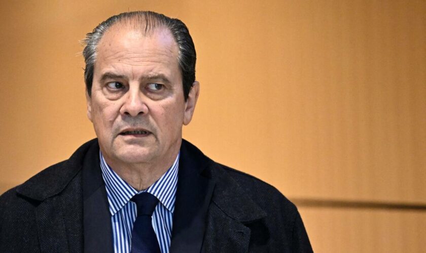 Détournement de frais de mandat : Jean-Christophe Cambadélis condamné à huit mois de prison avec sursis