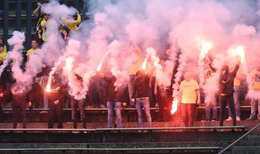 Schalker Freundschaftsspiel endet in Massenschlägerei