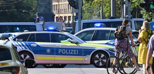 München: Tatverdächtiger nutze offenbar Langwaffe mit Bajonett