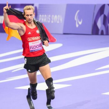 Paralympics 2024: Johannes Floors und Tanja Scholz gewinnen Silbermedaillen