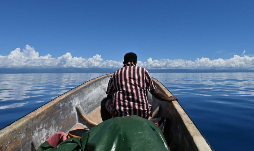 Îles Salomon : un jeune homme survit un jour et une nuit seul en mer en s’aidant d’un bidon d’essence