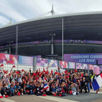 Des écoliers lyonnais au Stade de France : les Jeux paralympiques "expliqués" par les enfants