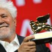 Pedro Almodovar obtient le Lion d’or à Venise pour un film sur le suicide assisté