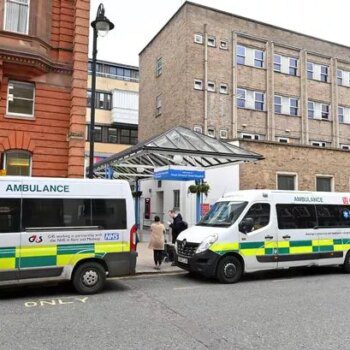 Great Ormond Street hospital major probe as 721 children treated by 'rogue surgeon'