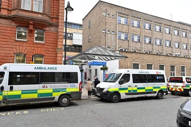 Great Ormond Street hospital major probe as 721 children treated by 'rogue surgeon'