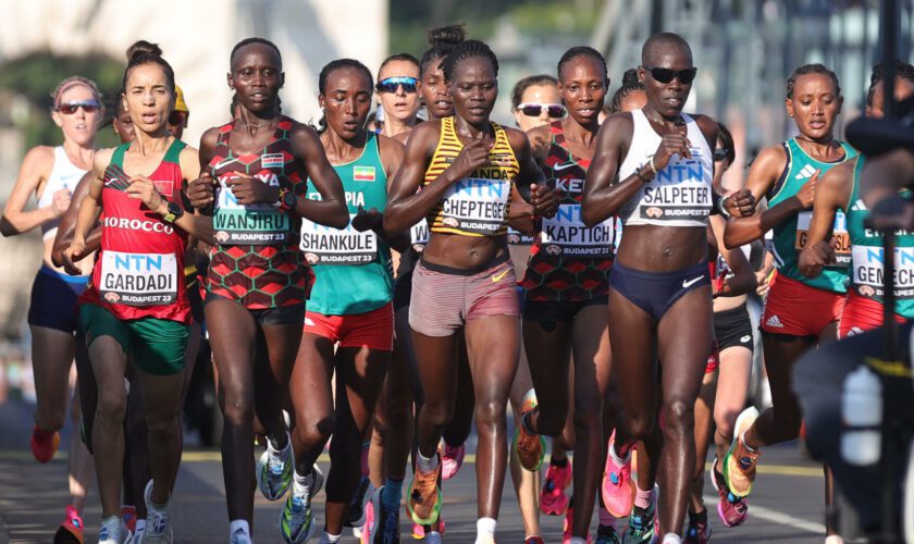 Paralympiques : l’athlète Rebecca Cheptegei, immolée par son compagnon, reçoit un hommage du public au para-marathon