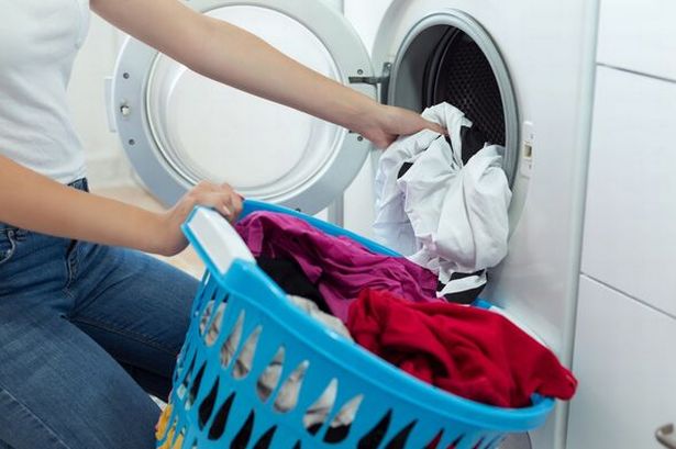 'Genius' method to try clothes in five minutes without tumble dryer or dehumidifier