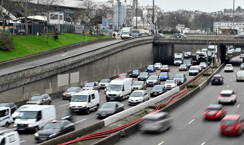 A Paris, le périphérique sera limité à 50 km/h « dès le 1ᵉʳ octobre », annonce Anne Hidalgo