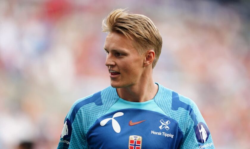 Arsenal’s Martin Odegaard limps out of Norway win with apparent ankle injury