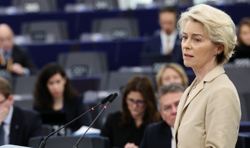 La présidente de la Commission européenne Ursula von der Leyen s'exprime devant le Parlement européen à Strasbourg le 28 février 2024