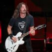 Dave Grohl: Foo-Fighters-Musiker gibt Geburt seiner außerehelichen Tochter bekannt