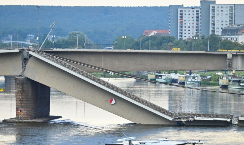 Carolabrücke in Dresden teilweise eingestürzt – Feuerwehr spricht von „Lebensgefahr“