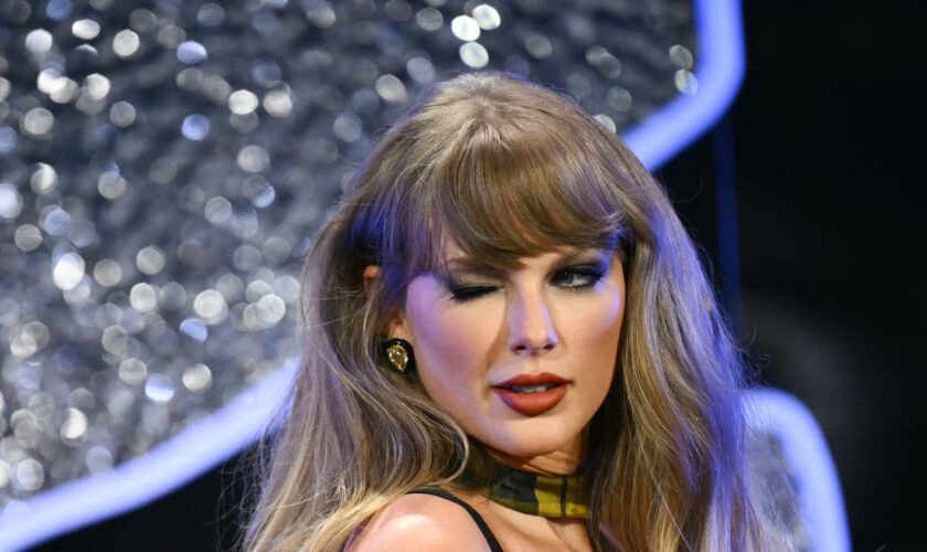 Taylor Swift and Chappell Roan triumph as women artists dominate 2024 MTV VMAs