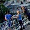 La star du rock américain Jon Bon Jovi sauve une femme sur le point de sauter d’un pont à Nashville