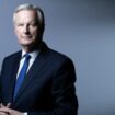 Michel Barnier, alors négociateur en chef de l'Union européenne pour le Brexit, pose le 11 mai 2021 à Paris