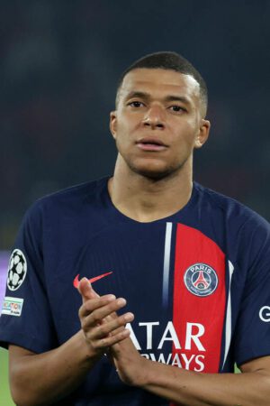 Le PSG enjoint de verser 55 millions d’euros de salaires et primes impayés à Mbappé