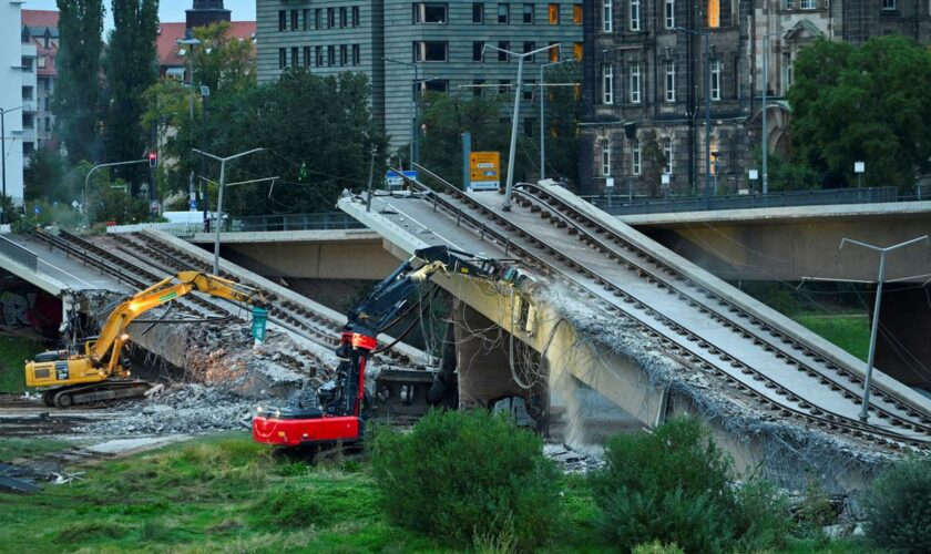 Dresden: Weiterer Abschnitt der Carolabrücke bei Abrissarbeiten eingebrochen