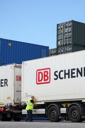 Logistiksparte: Deutsche Bahn verkauft Tochterunternehmen DB Schenker nach Dänemark