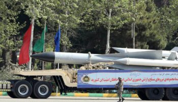 Missiles iraniens livrés à Moscou : l’Iran “n’est pas une carte entre les mains de Poutine”