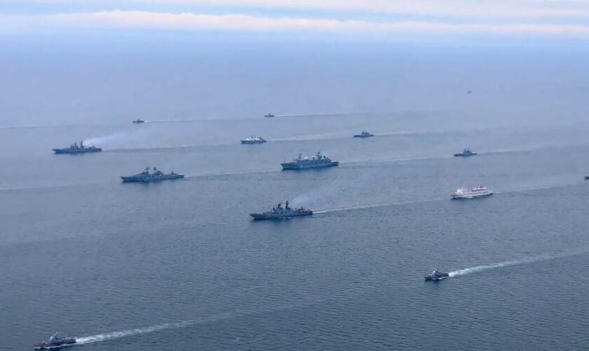 Plus de 400 navires russes et chinois en mer du Japon pour un exercice militaire géant