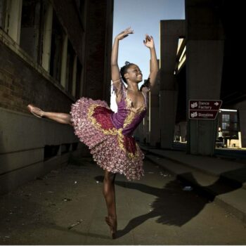 Michaela DePrince, danseuse étoile américaine, est morte à l’âge de 29 ans