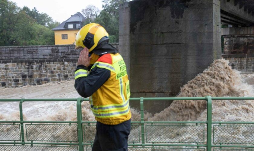 Dresden ruft zweite Hochwasserwarnstufe aus – Niederösterreich zum Katastrophengebiet erklärt