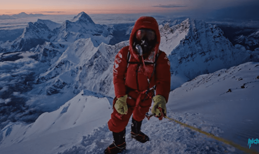 Inoxtag : le docu « Kaizen » en haut de l’Everest est « une catastrophe » pour l’alpiniste Pascal Tournaire