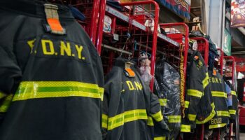 2 former FDNY chiefs charged with bribery, corruption and false statements