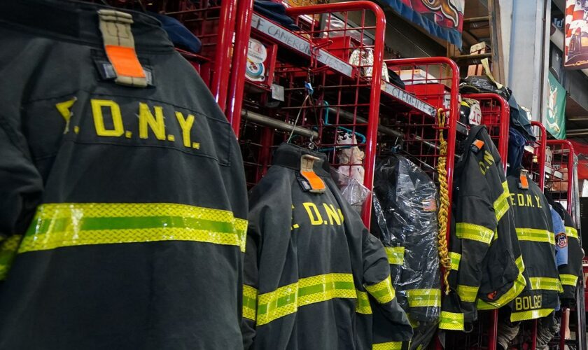 2 former FDNY chiefs charged with bribery, corruption and false statements