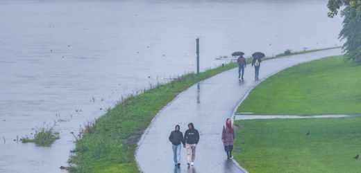 Hochwasserlage weiter angespannt: Deutschland rüstet sich vor der Flut