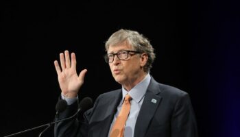 Bill Gates, fondateur de Microsoft et l'un des hommes les plus riches du monde, ici lors d'une conférence à Lyon le 10 octobre