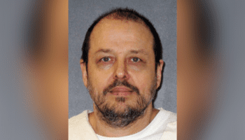 Bipartisan group of Texas lawmakers demand convicted killer's execution be halted: 'Serious doubts'