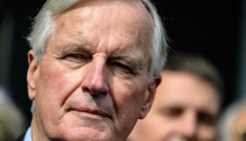 Michel Barnier juge la situation budgétaire « très grave » et déplore les « petites phrases »