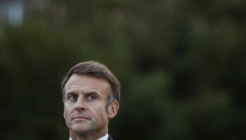 Destitution de Macron : LFI, RN, PS, Écologistes... Qui va voter pour ou contre ?