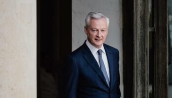 «Bruno, casse-toi !» : des tags contre Bruno Le Maire sur le campus de Lausanne où il va enseigner