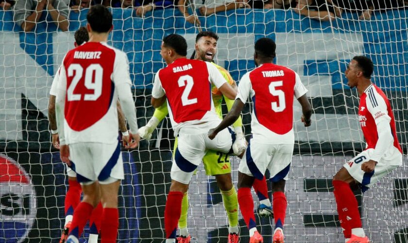 Atalanta vs Arsenal LIVE: Champions League result and final score as David Raya makes stunning double save