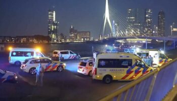 Niederlande: Behörde vermutet nach Messerangriff in Rotterdam terroristisches Motiv