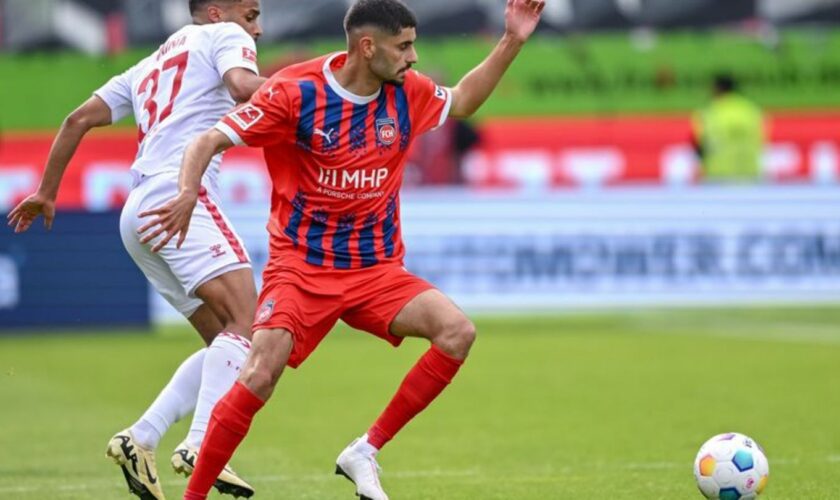 Seine Zeit im Heidenheimer Trikot ist vorbei: Eren Dinkci spielt nun für den SC Freiburg. Foto: Harry Langer/dpa