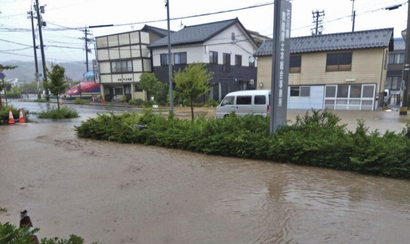 Heavy rain pounds northcentral Japan which is still recovering from deadly quake