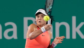 Emma Raducanu suffers latest injury blow as foot problem forces Korea Open retirement