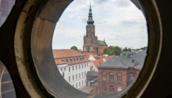 In Greifswald wird das 75-jährige Bestehen des Evangelischen Kirchentags gefeiert. (Archivbild) Foto: Stefan Sauer/dpa