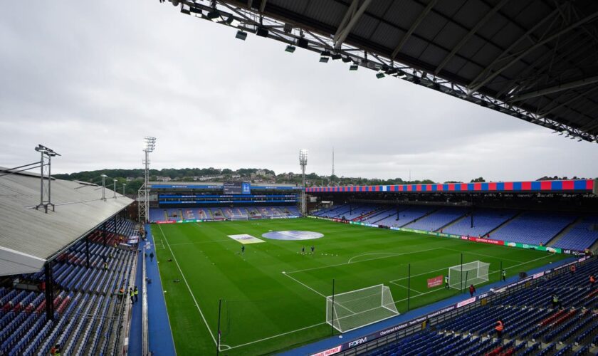 Crystal Palace vs Man Utd LIVE: Premier League team news and line-ups from Selhurst Park