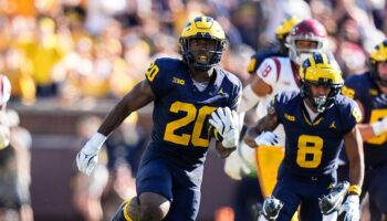 No. 18 Michigan scores last-minute touchdown to hand No. 11 USC loss in Trojans’ first Big Ten matchup